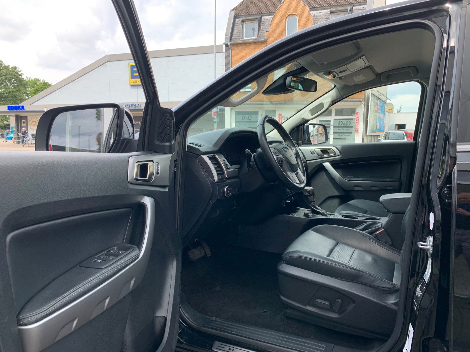Ford Ranger Limited Doppelkabine 4x4 foto 9