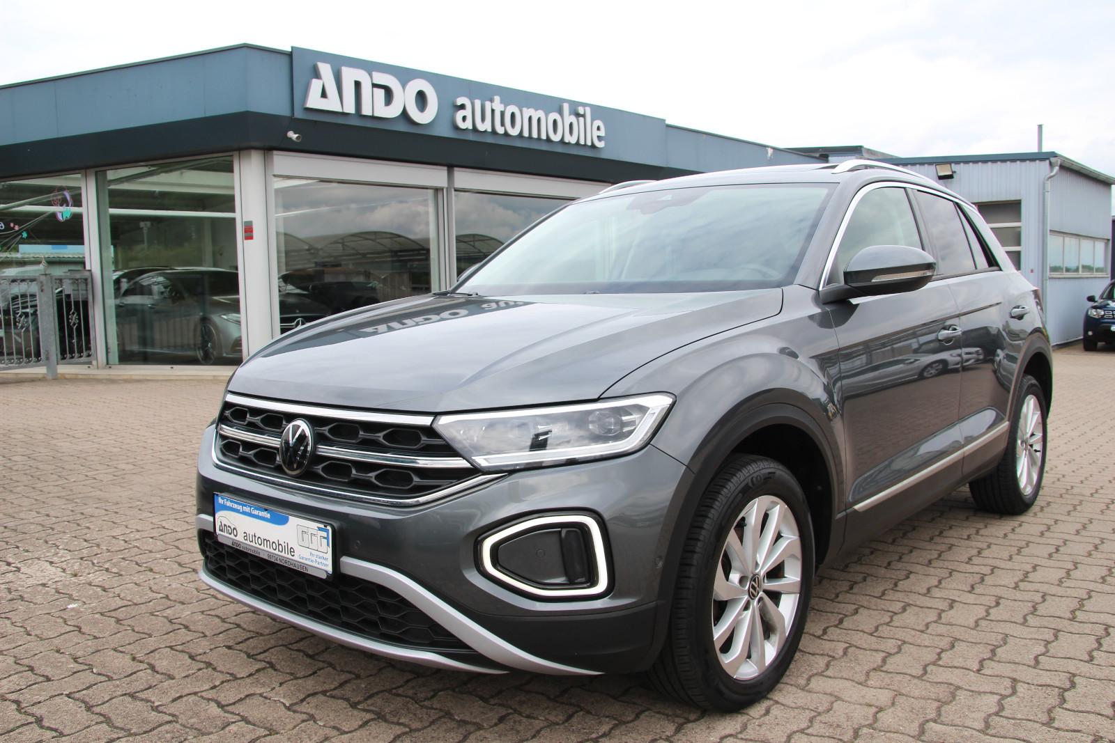 Volkswagen T-Roc 2.0 Style IQ-Light/ACC/Virtual/Pano/Kamera