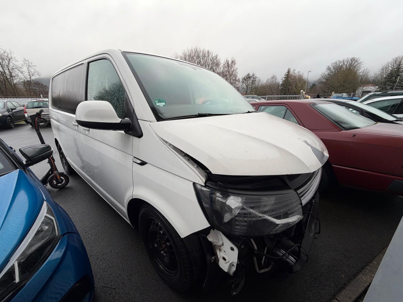 Volkswagen T6 Transporter Kasten AHK*Tempmat*SHZ*KWGewindeF