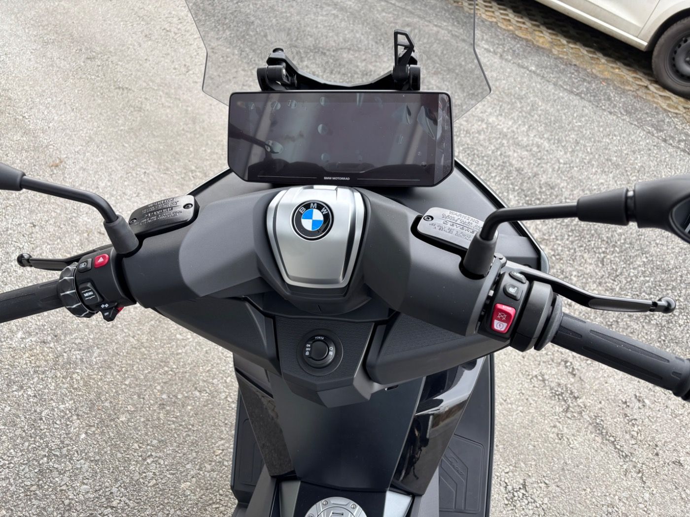 Fahrzeugabbildung BMW C 400 GT Connectivity Pro Komfort Paket