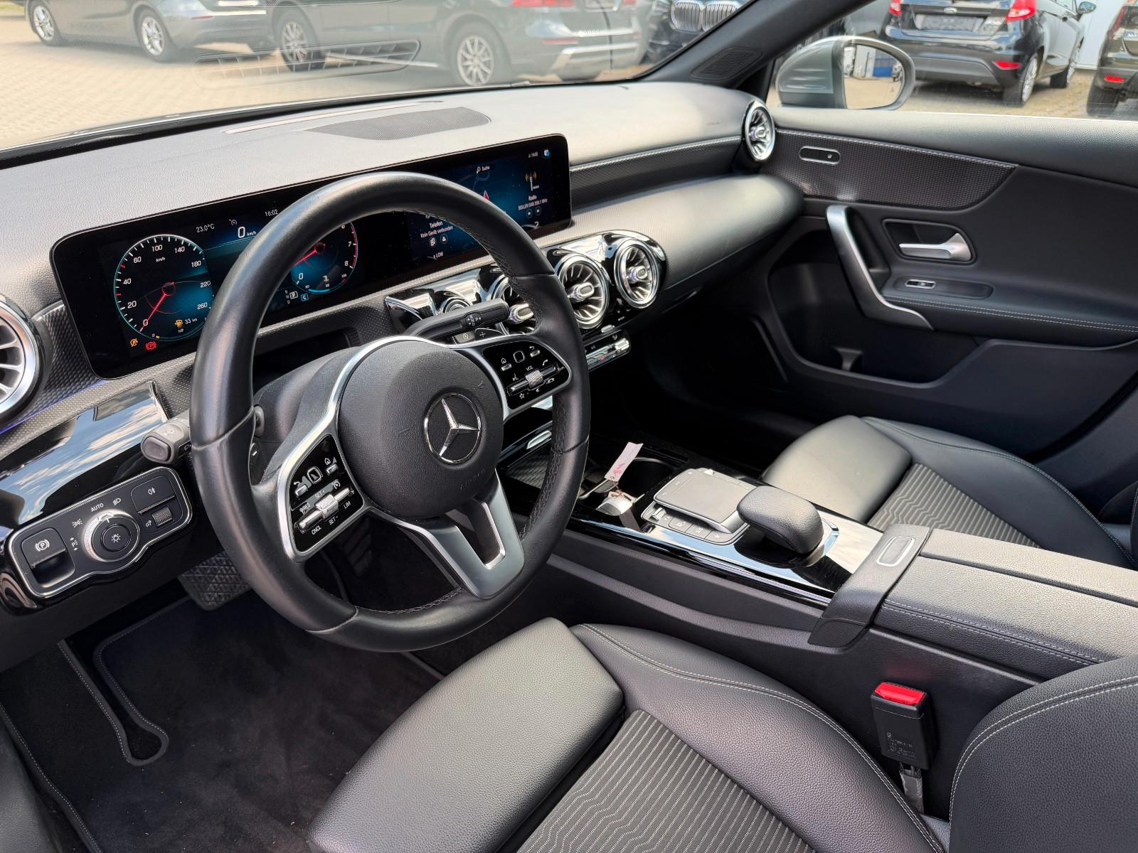 Mercedes-Benz A-Class 4Matic Garantie *Navi *Keyless *Kamera*LED, миниатюра 13