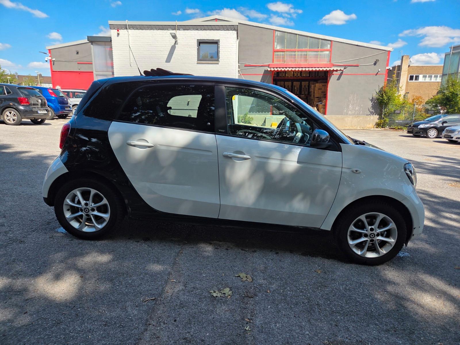 Smart ForFour Passion Twinamic Faltdach LED