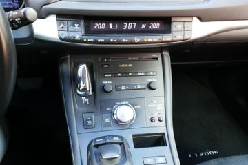 Fahrzeugabbildung Lexus CT 200h, Navi, LED aus 1. Hand, Scheckh.