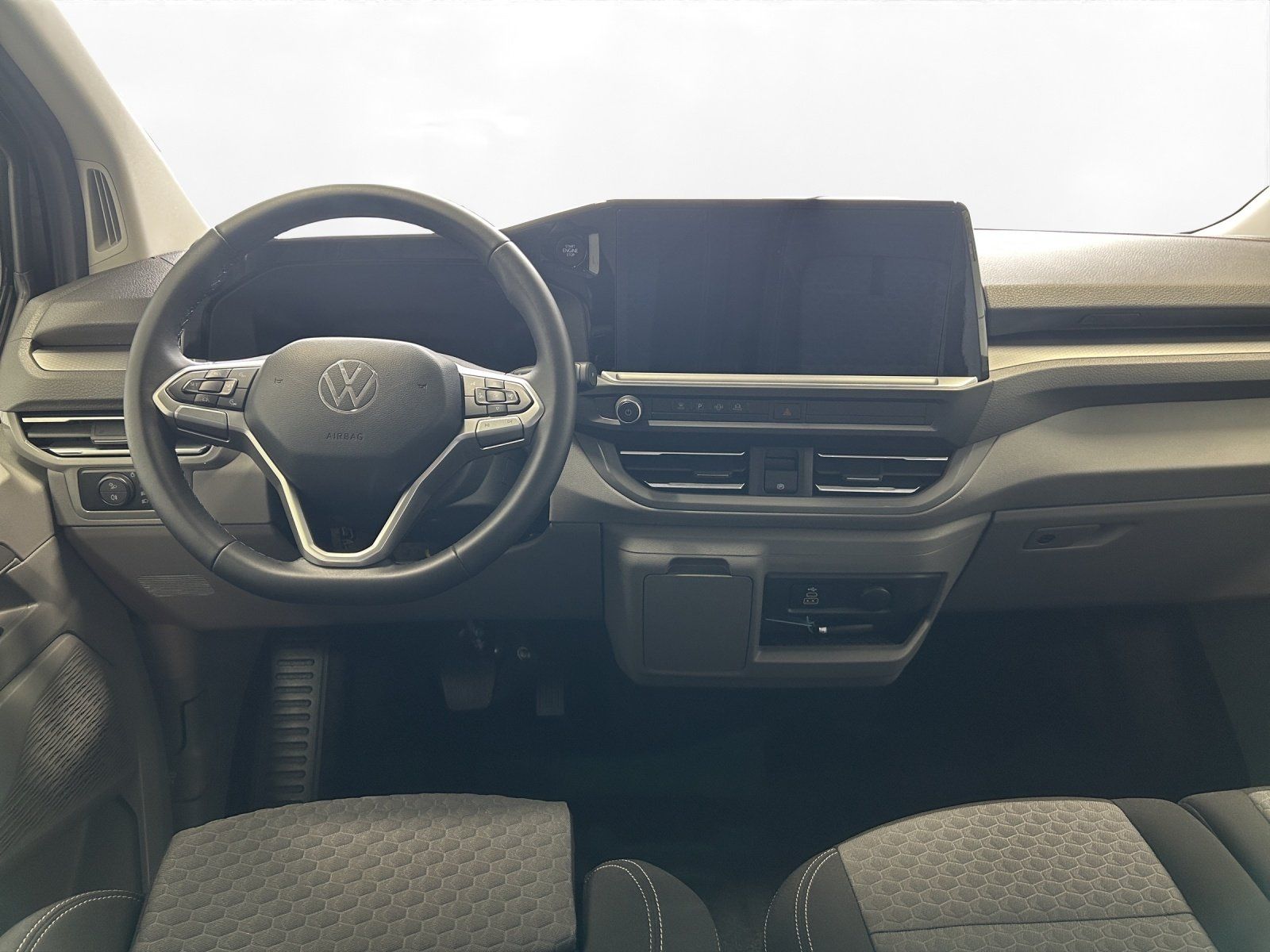Volkswagen T7 Caravelle - Bild 12