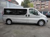 Opel Vivaro Lang Automatik 9Sitzer Klima V+H 2.Hd - Opel Vivaro in Mönchengladbach