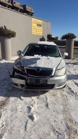 Skoda Octavia Lim. Elegance - Skoda Octavia Elegance mit Benzin-Antrieb