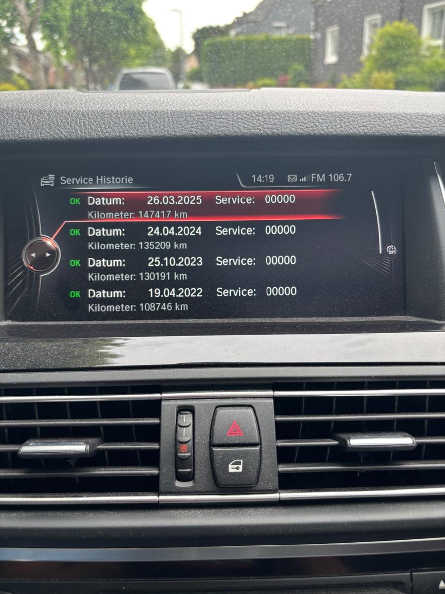 BMW 530d Touring A - Head UP/AHK/Pano/Scheckheft