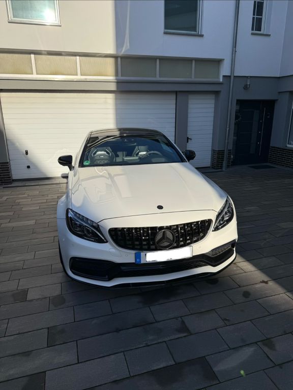 Mercedes-Benz C 63 AMG