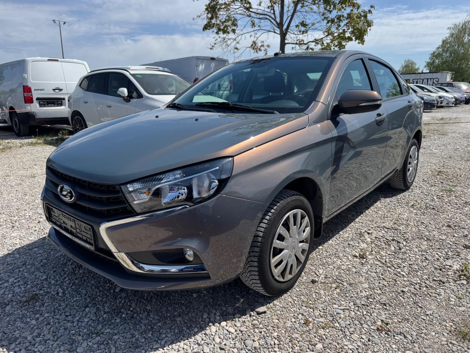 Lada Vesta ,Klimaanlage,Tempomat ,Euro 6 !