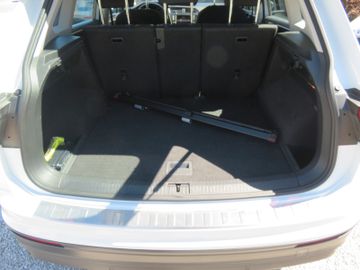 Volkswagen Tiguan - 5