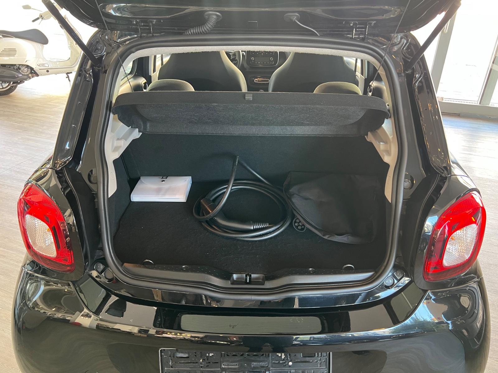 Smart ForFour electric drive / EQ Automatik 25TKM
