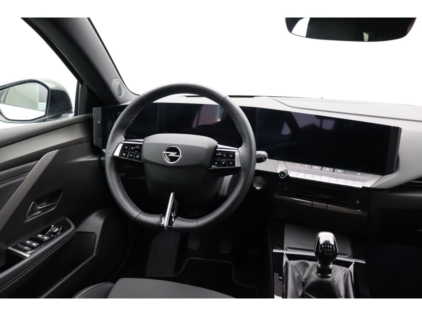 Fahrzeugabbildung Opel Astra L 1.2 Sports Tourer GS LED Kamera Touch