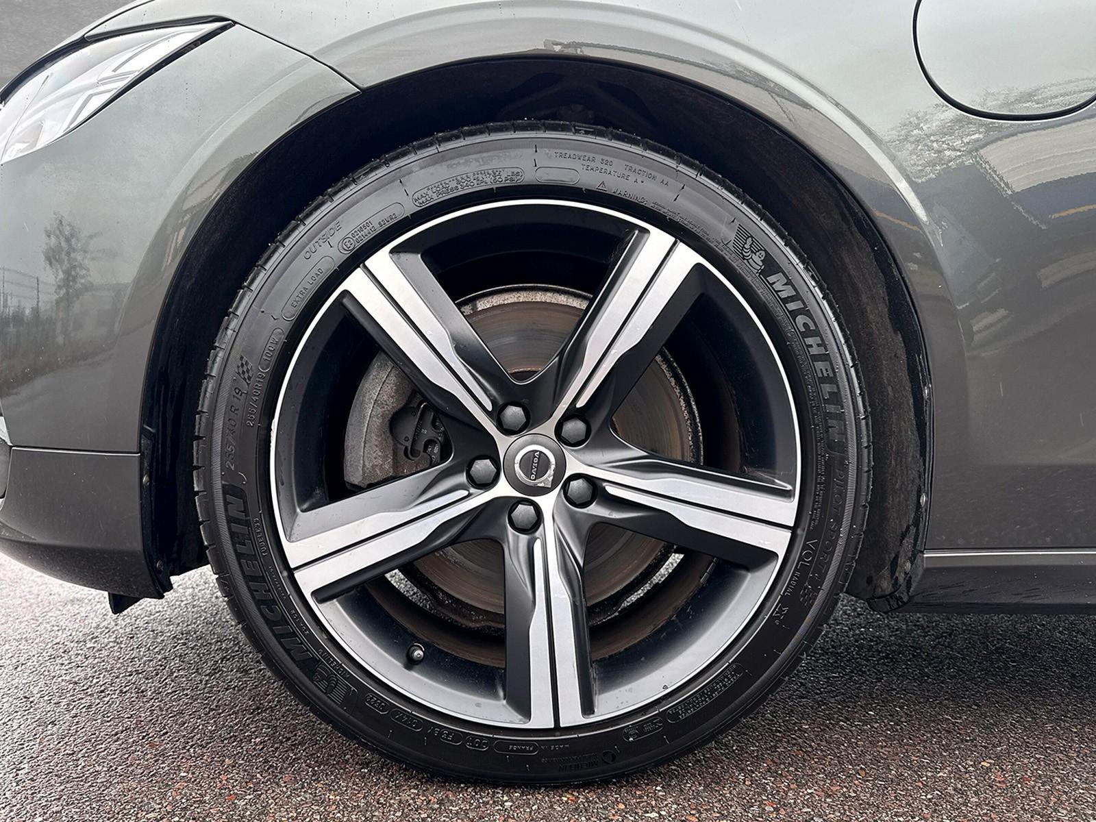 Volvo V90 T8 Twin Engine AWD R-Design AHK ACC BLIS