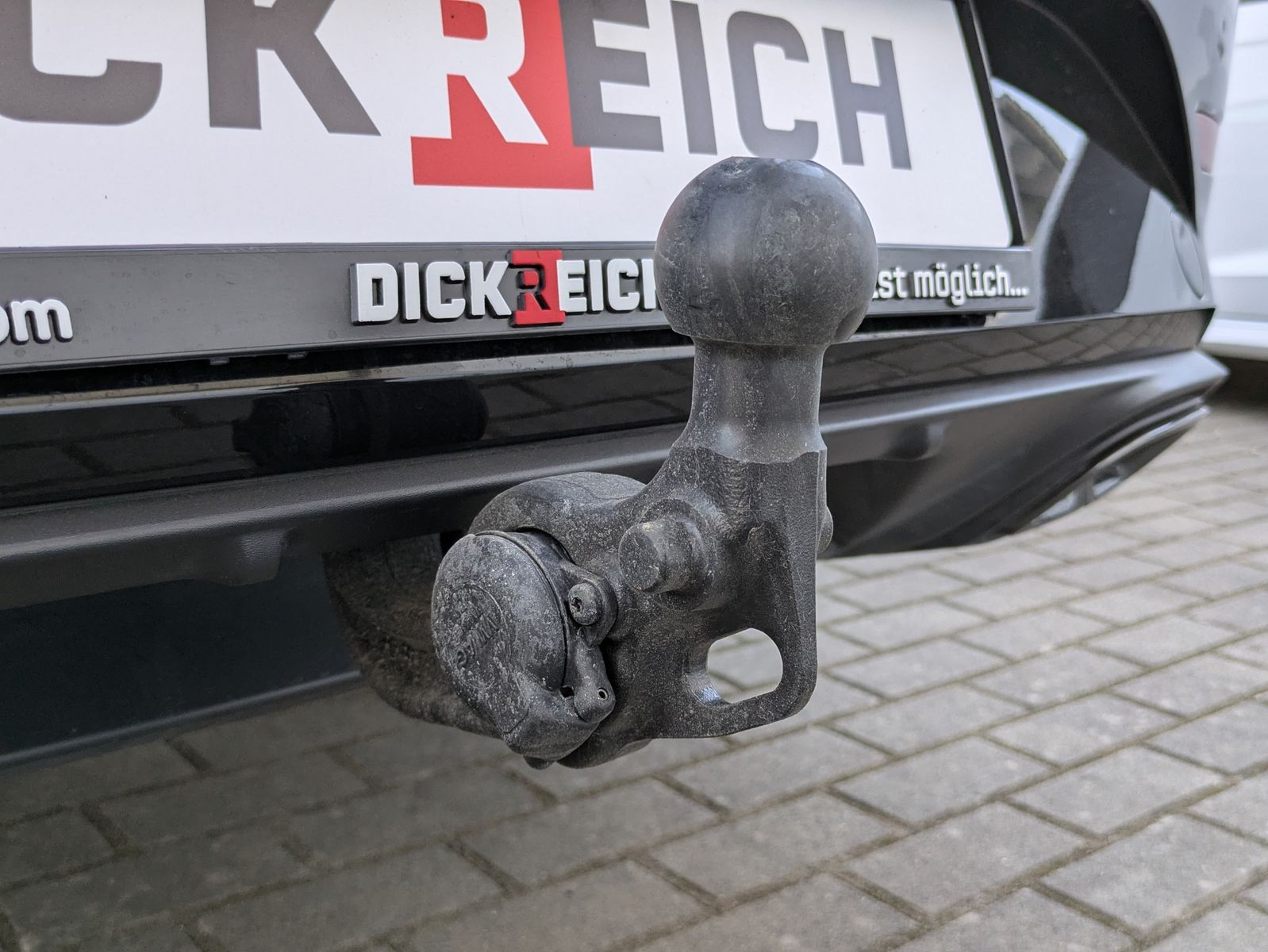 Fahrzeugabbildung CUPRA Leon 1.5 eTSI DSG MATRIX-LED*AHK*ACC*KAMERA*18"