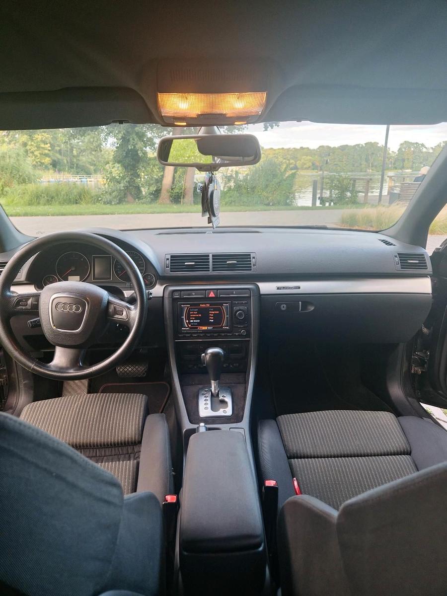 Audi Quattro 2006 — photo 14