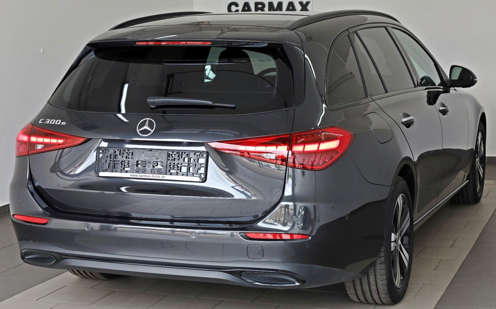 Fahrzeugabbildung Mercedes-Benz C 300e T T.Leder,Navi,LED,Night/Park Paket,Apple