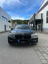 BMW 730d-Laserlicht*Massage*360°*Softclose*Head-Up.. - BMW 730 aus 2017