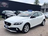 Volvo V40 Cross Country 2.0 Diesel Euro 6 2017 - weiße Volvo V40 Cross Country