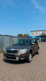 Skoda Yeti 2.0 TDI 81kW 4x4 Ambition Outdoor*AHK+PDC* - Skoda Yeti: 4x