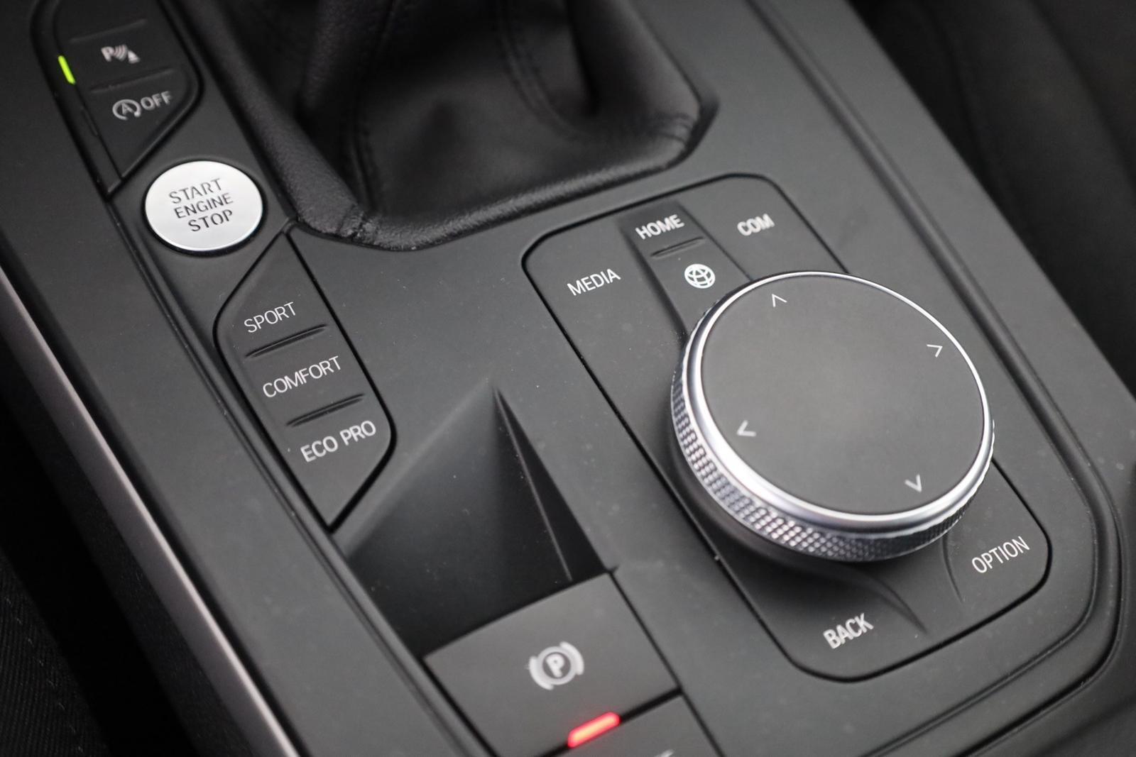 BMW 118 i Advantage Navi PDC Klimaaut. Tempomat DAB, миниатюра 17