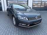 Volkswagen Passat Lim. Comfortline BlueMotion - Volkswagen Passat aus 2011: Comfortline