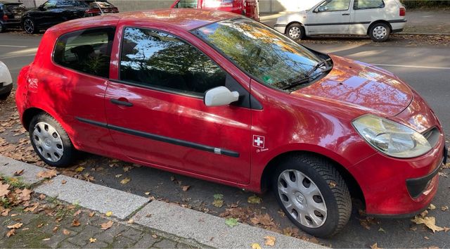 Renault Clio 2006 Kleinwagen 163.500km