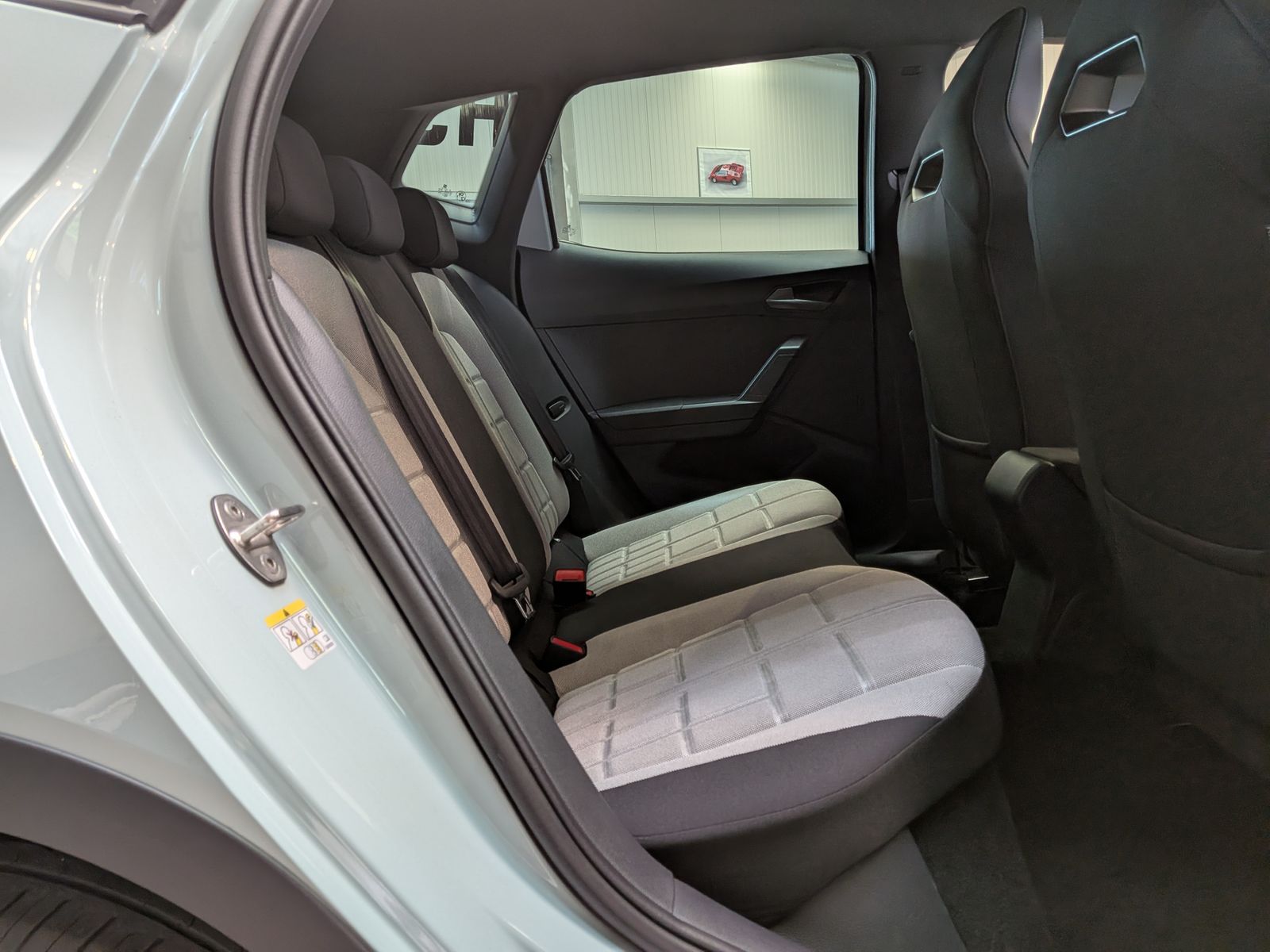 Fahrzeugabbildung SEAT Arona 1.5 TSI FR Black Editio*ACC*KAMERA*LED*18"