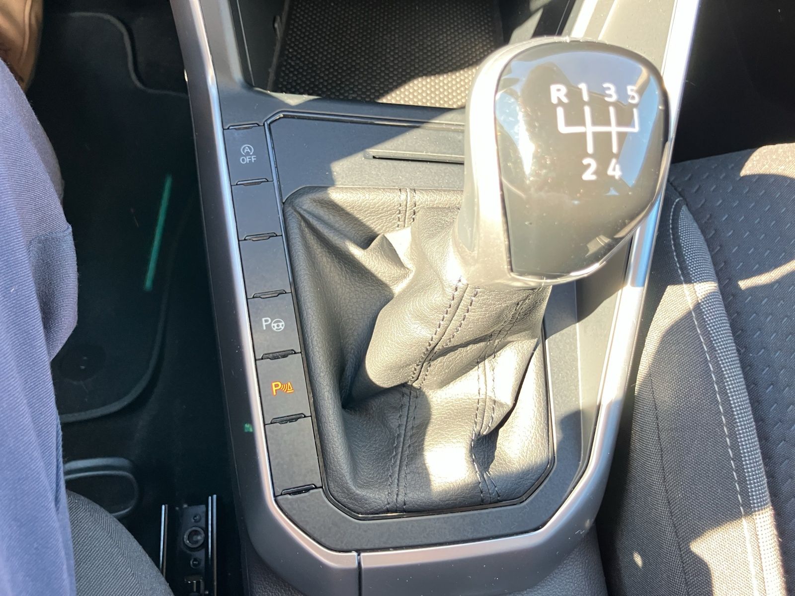 Fahrzeugabbildung Volkswagen Polo 1.0 Life