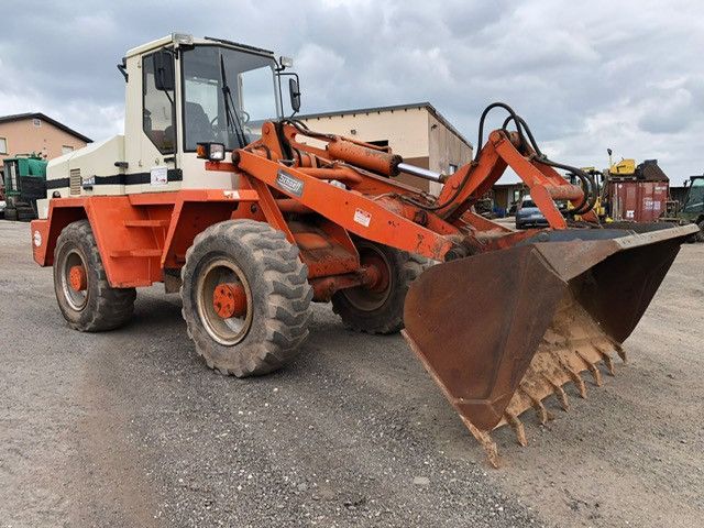 Schaeff SKL 871