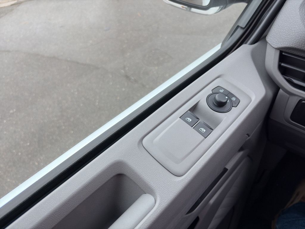 Volkswagen T7 Transporter - Bild 13