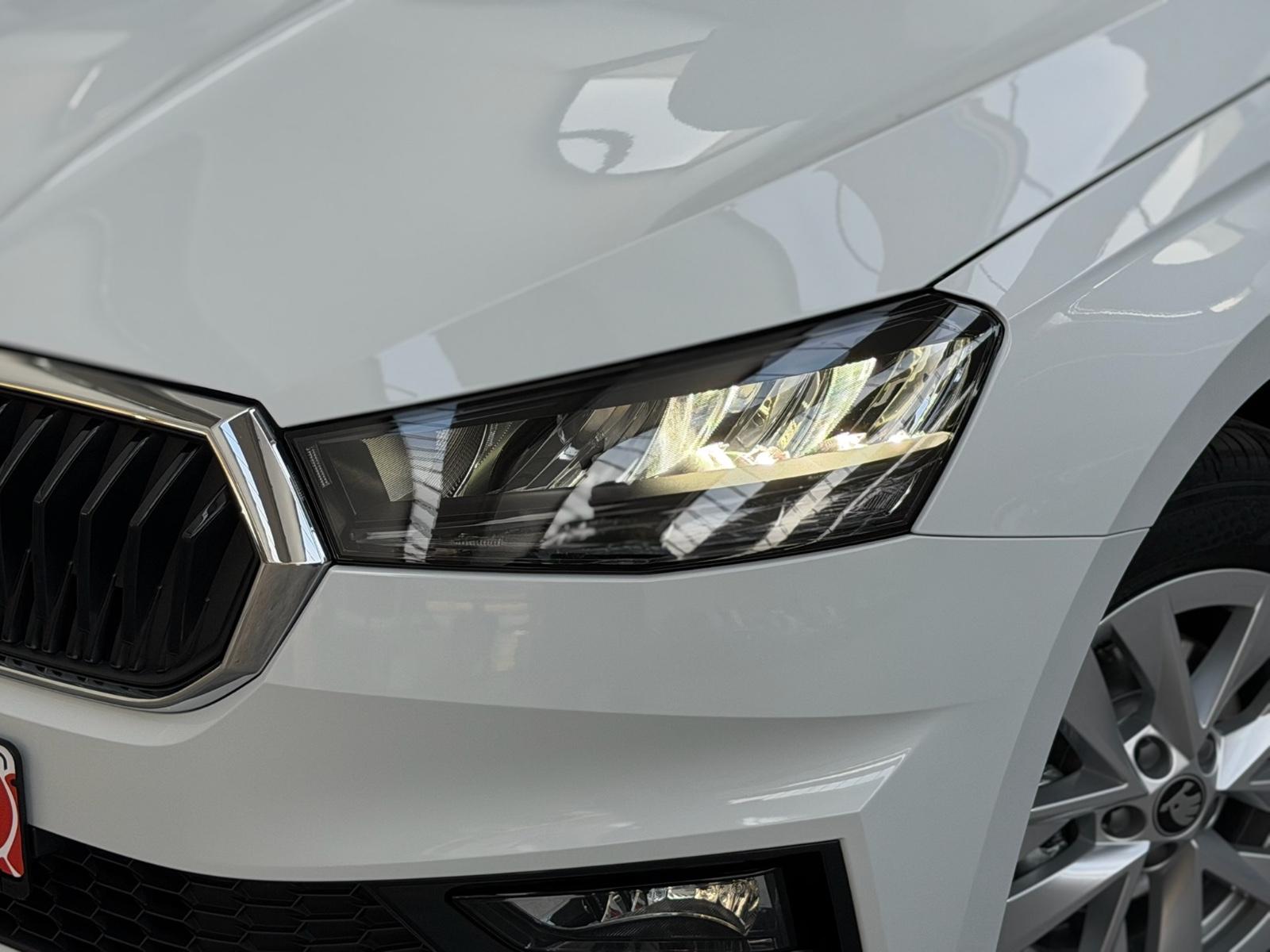 Skoda Fabia 1.0 Selection#5J.Gar#RFK#APP#PDC#LED