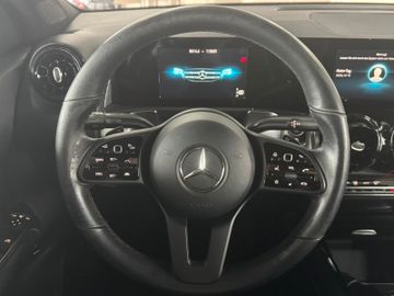 Mercedes GLB 200 - 8