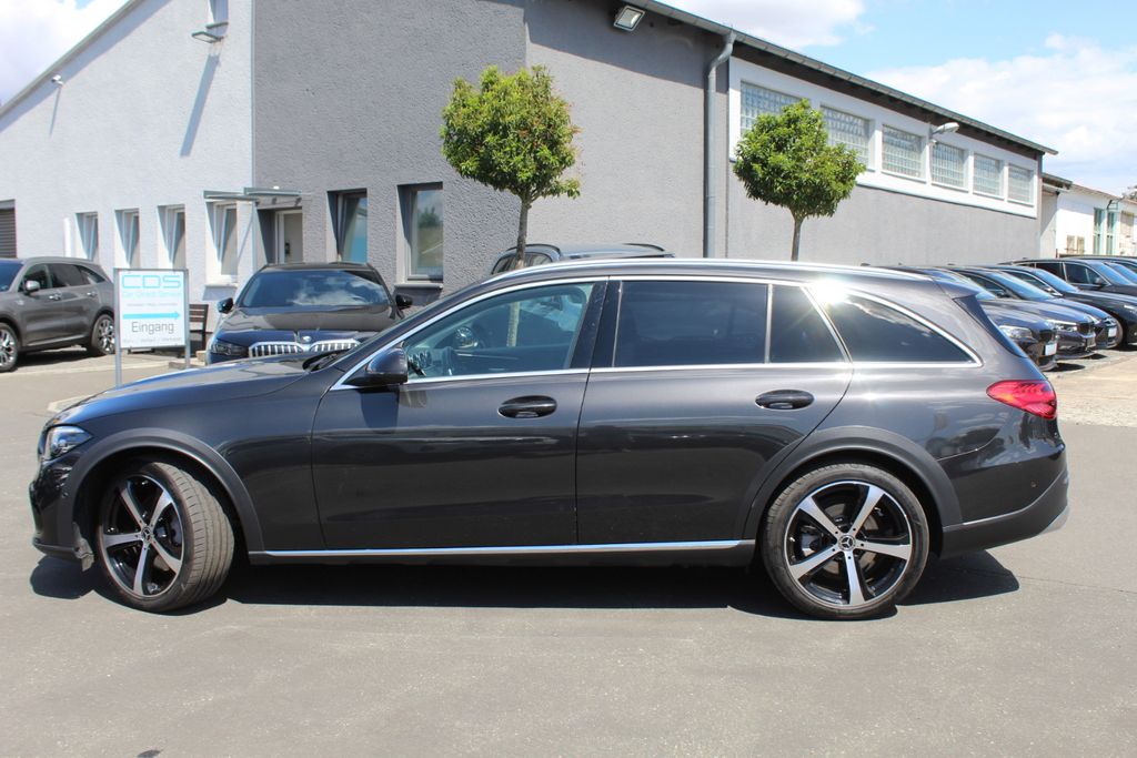 Image of Mercedes-Benz C 220