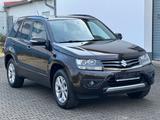 Suzuki Grand Vitara 2.4 VVT Evolution - Suzuki: Automatik