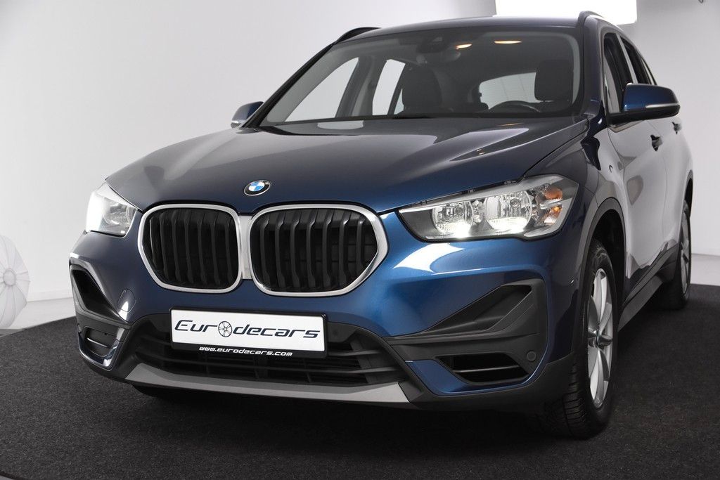BMW X1 sDrive18i *1.Hand*Navi*Standheizung*EHK* foto 25