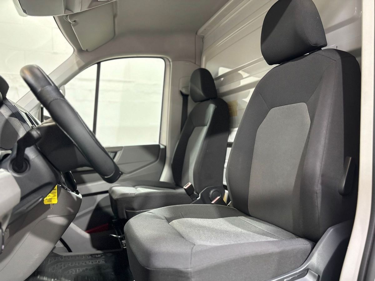 Fahrzeugabbildung Volkswagen Crafter Pritsche Pritsche 35 mittellang FWD