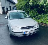 Ford Mondeo 1.8 92 kW Ghia - Ford Mondeo aus 2003: Ghia