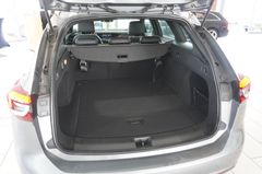 Fahrzeugabbildung Opel Insignia B ST 2.0T ELEGANCE NAVI/LED/VIRT/SH/DAB
