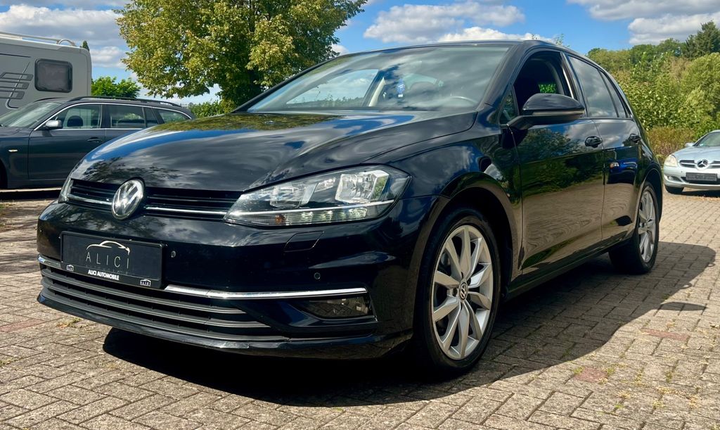 Image of Volkswagen Golf