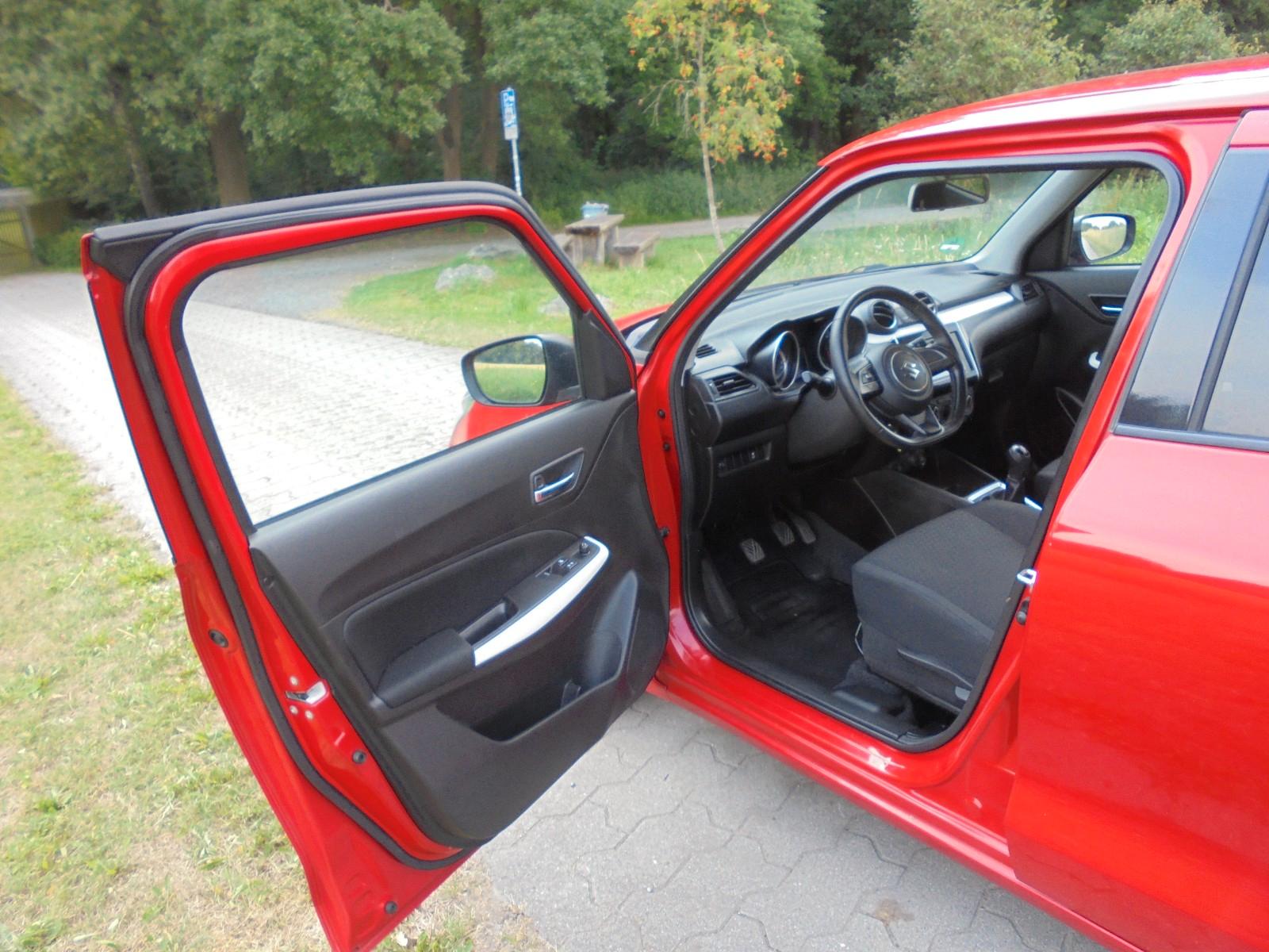 Suzuki Swift 1.0 BOOSTERJET Comfort KLIMA RFK SHZ !