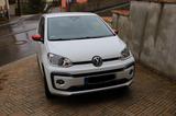 Volkswagen 1.0 TSI up! beats  90PS, HU und KD neu. 