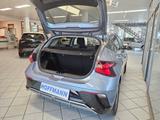 Hyundai i20 Trend Navi,Kamera,LED-Scheinw.,Sitzhzg.,Alu - Hyundai i20 New cars mit Benzin-Antrieb: Limousine