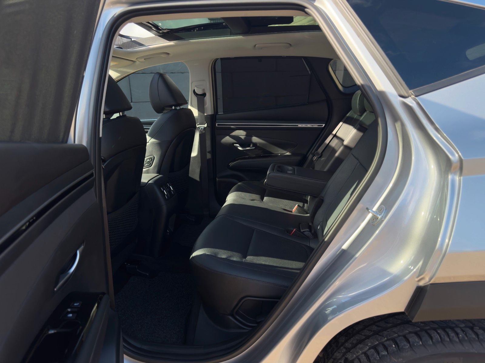 Fahrzeugabbildung Hyundai Tucson PHEV 4WD Prime CarPlay SHZ Pano ACC LKAS