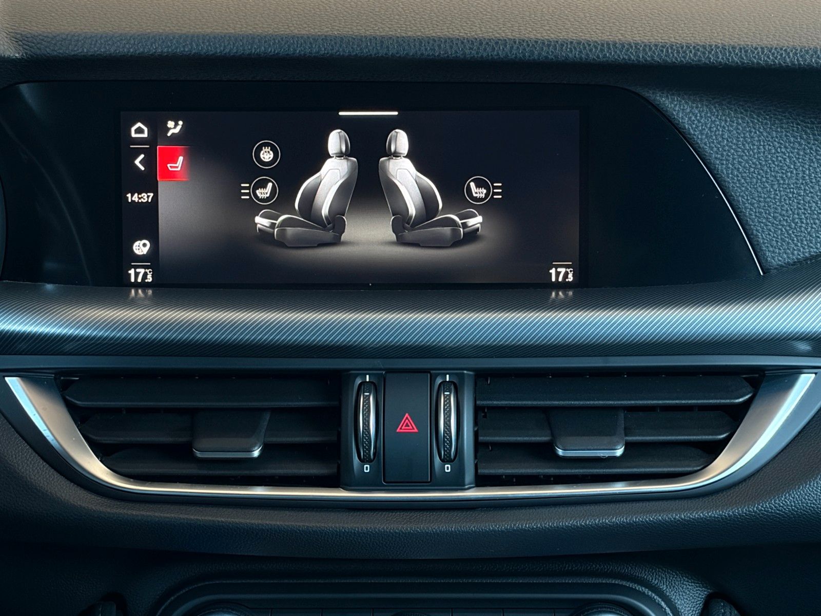 Fahrzeugabbildung Alfa Romeo Stelvio Veloce 2.0 Turbo Q4 Memory Leder CAM ACC