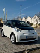 Toyota IQ Basic / 2011 - Toyota IQ: Iq2