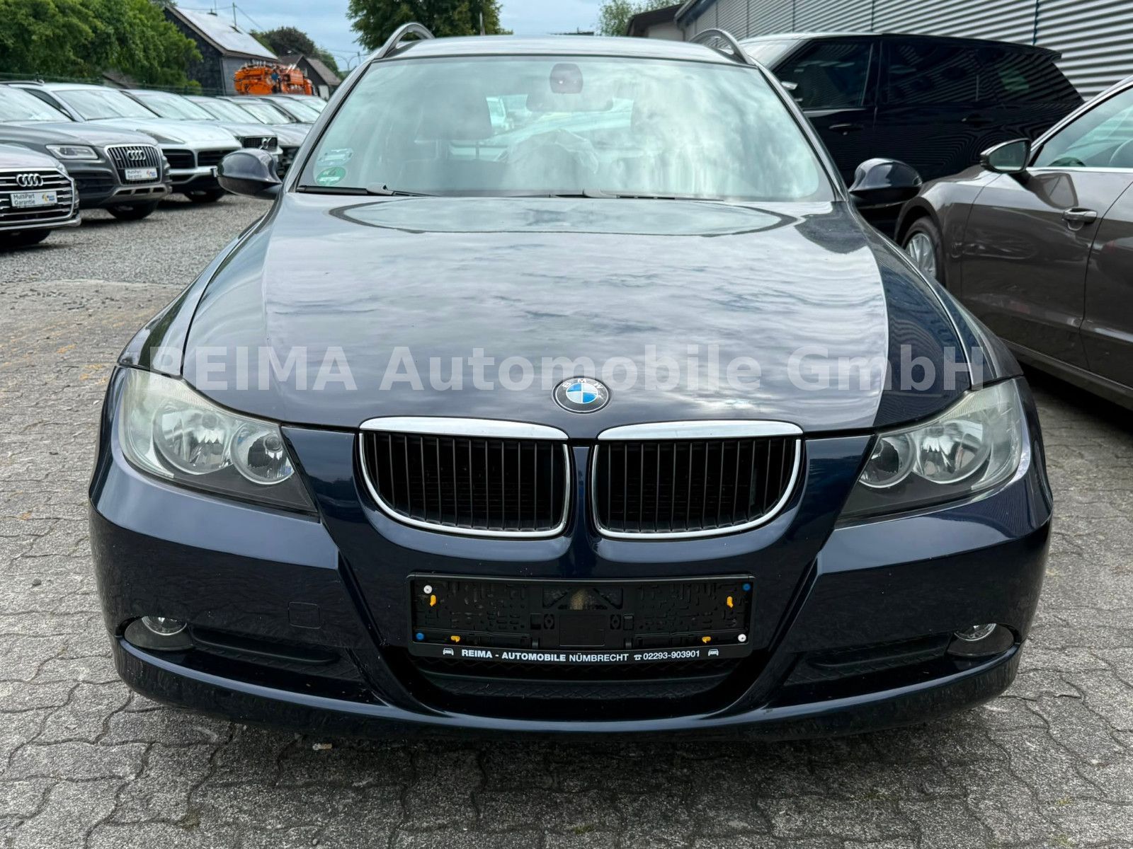 Fahrzeugabbildung BMW 318 i Touring , Klima, 2.Hand, Alu