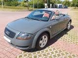 Audi TT Cabrio Nimbusgrau Mokassin 180ps Tüv reparier - Audi TT in Halle
