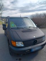 Mercedes-Benz Mercedes Benz Vito - Mercedes-Benz Vito mit Benzin-Antrieb