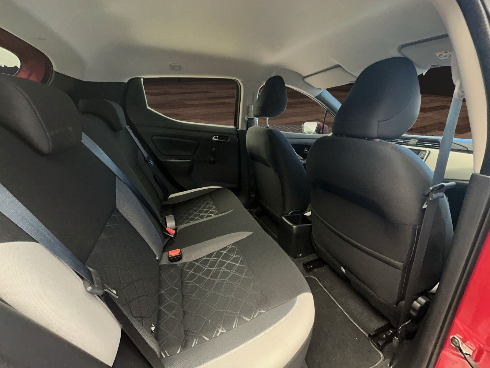 Fahrzeugabbildung Nissan Micra N-Way Navi/Kamara/5Türig
