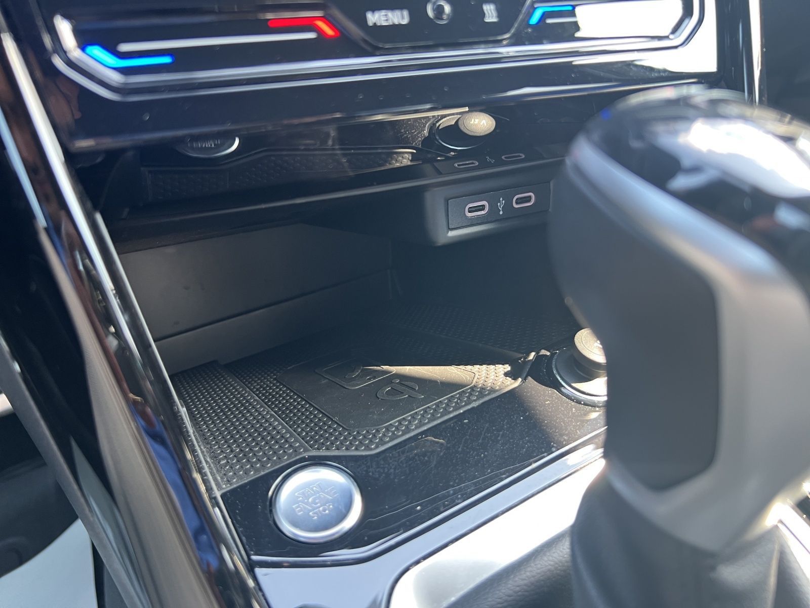 T-Roc R-Line 1.5 TSI DSG Standhzg.